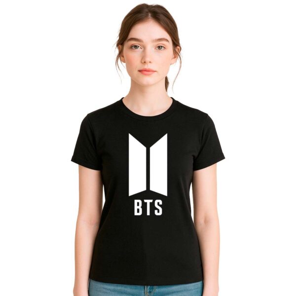 Playera BTS Logo Mujer