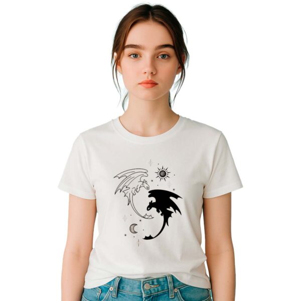 Playera Como entrenar a tu dragon Furias Mujer